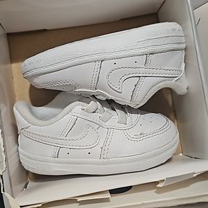 Baby nike air force 1